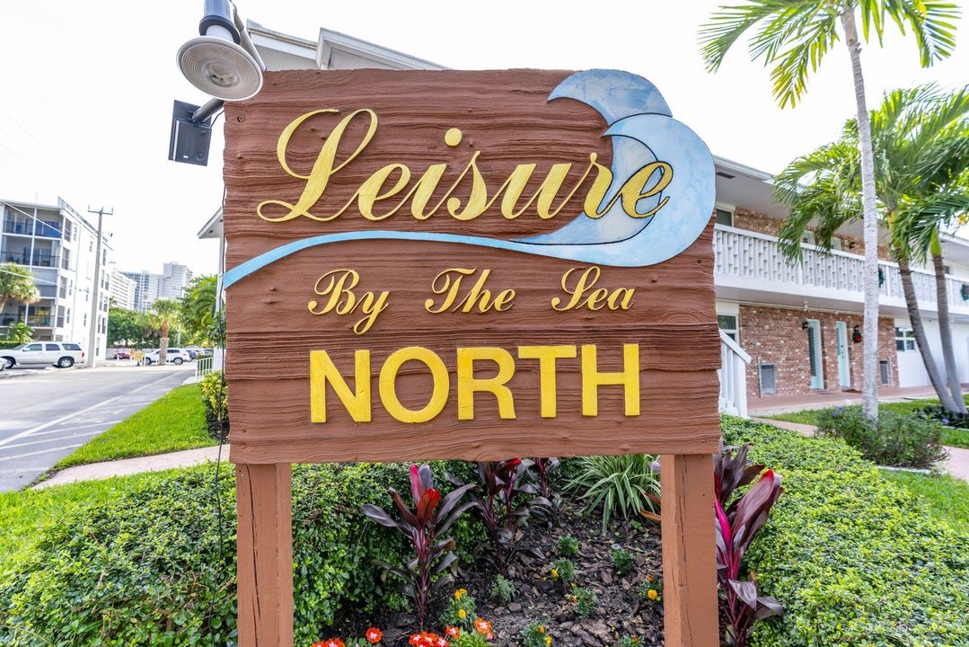 For Sale: $165,000 (1 beds, 1 baths, 610 Square Feet)