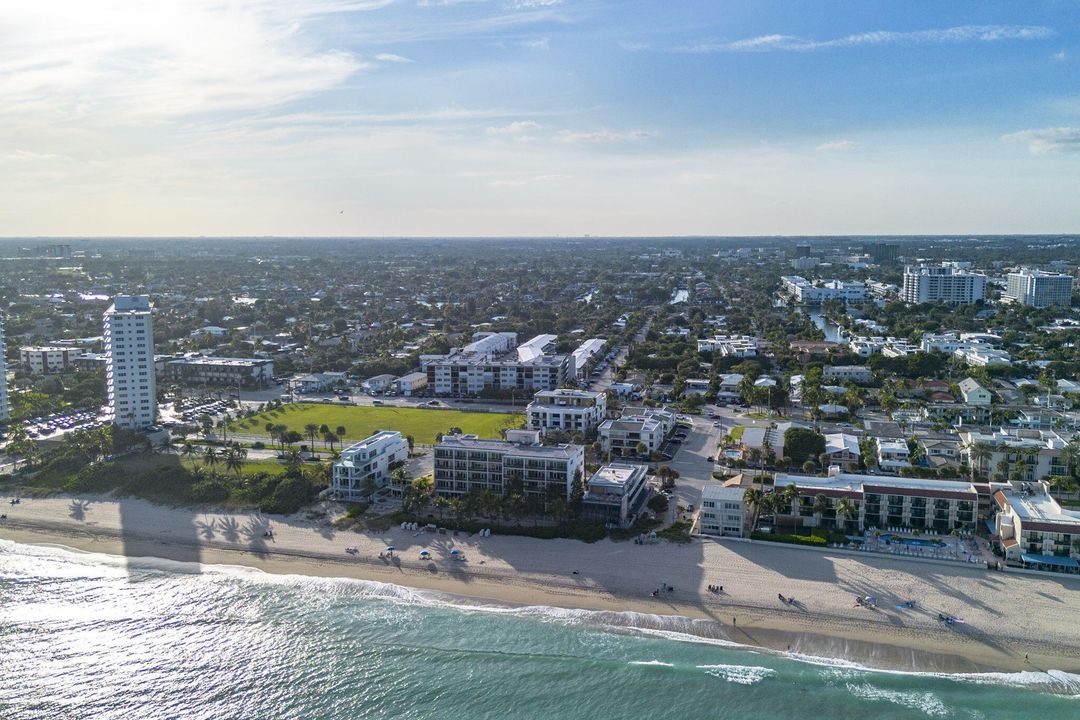 For Sale: $165,000 (1 beds, 1 baths, 610 Square Feet)