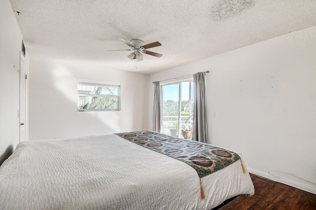 For Rent: $1,800 (1 beds, 1 baths, 760 Square Feet)