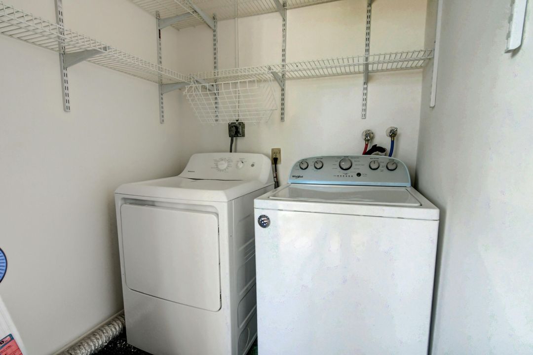 For Rent: $1,800 (1 beds, 1 baths, 760 Square Feet)