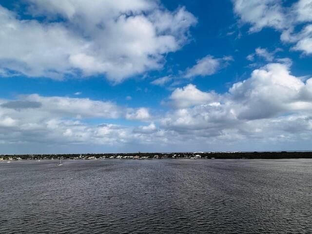 En Renta: $3,950 (2 camas, 2 baños, 1422 Pies cuadrados)