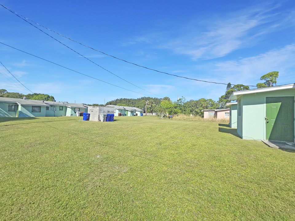 For Sale: $500,000 (0 beds, 0 baths, 2704 Square Feet)