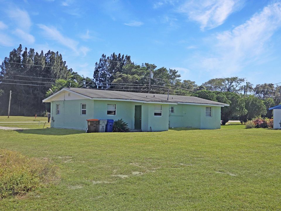 For Sale: $500,000 (0 beds, 0 baths, 2704 Square Feet)