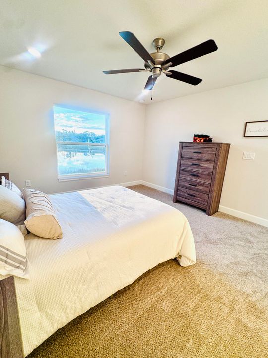 For Sale: $329,300 (3 beds, 2 baths, 1300 Square Feet)