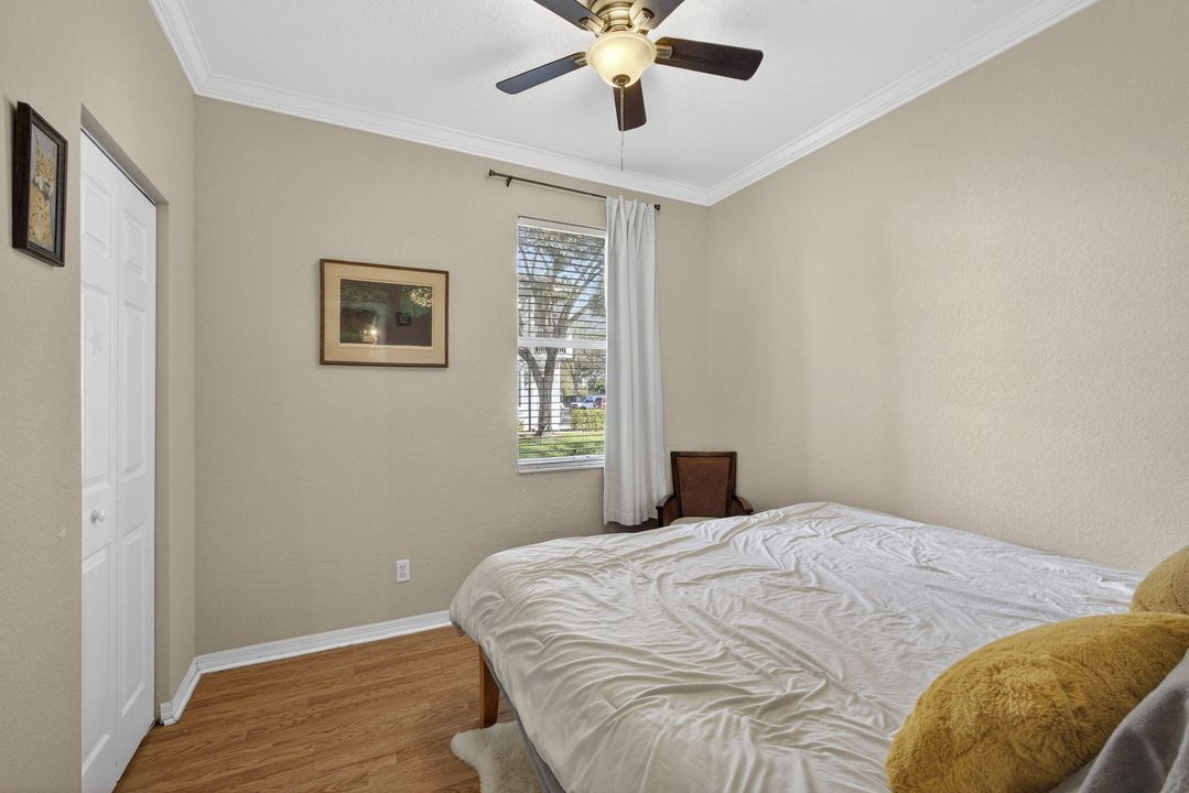 For Rent: $2,400 (3 beds, 2 baths, 1316 Square Feet)