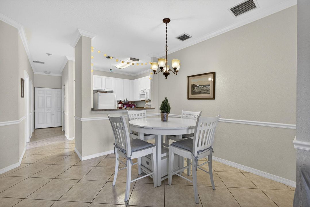 For Rent: $2,400 (3 beds, 2 baths, 1316 Square Feet)