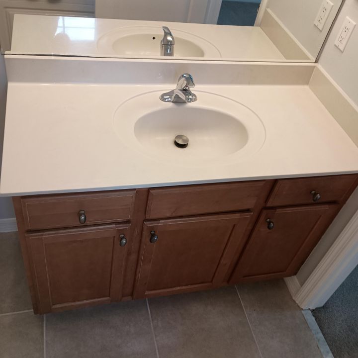 出租: $1,995 (3 贝兹, 2 浴室, 1378 平方英尺)