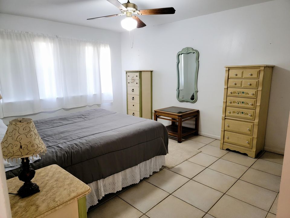 В аренду: $2,800 (3 спален, 2 ванн, 1428 Квадратных фут)