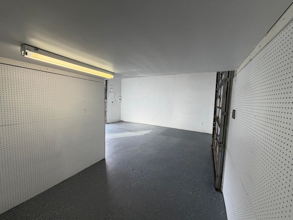 En Venta: $28 (0 camas, 0 baños, 6516 Pies cuadrados)