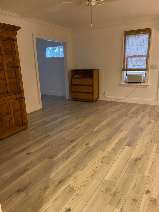 For Rent: $1,550 (1 beds, 1 baths, 630 Square Feet)