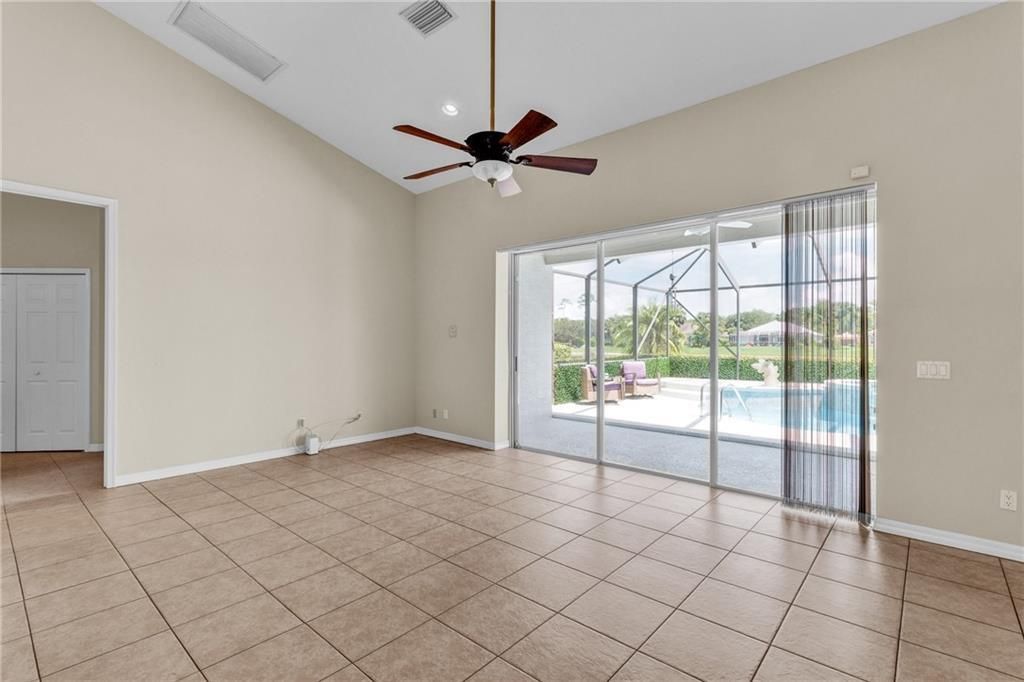 В аренду: $3,500 (3 спален, 2 ванн, 2130 Квадратных фут)