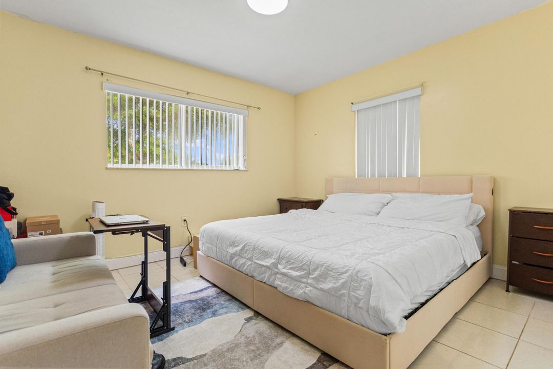 Activo con contrato: $462,500 (3 camas, 2 baños, 1385 Pies cuadrados)