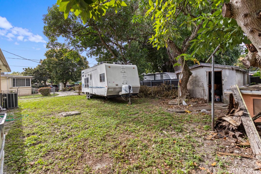 Activo con contrato: $462,500 (3 camas, 2 baños, 1385 Pies cuadrados)