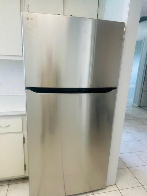 待售: $77,000 (1 贝兹, 1 浴室, 900 平方英尺)