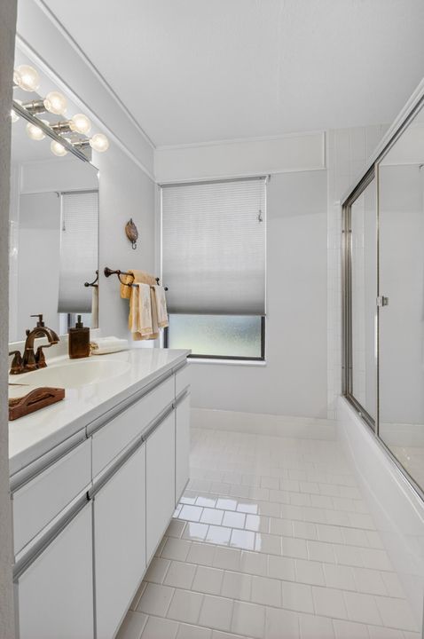 En Venta: $399,500 (2 camas, 2 baños, 1809 Pies cuadrados)