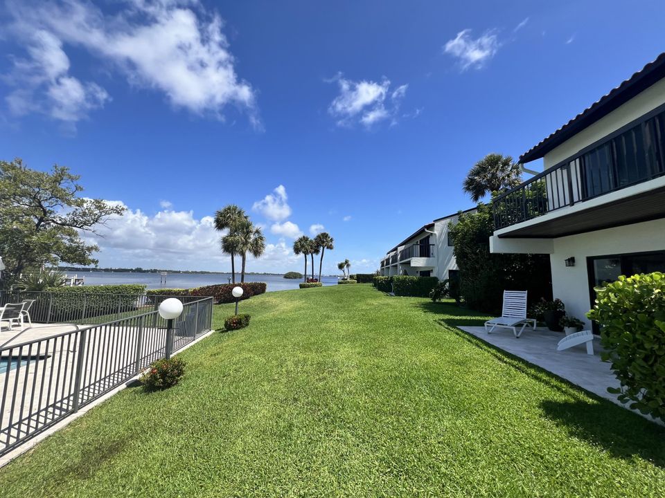 出租: $7,500 (2 贝兹, 2 浴室, 1478 平方英尺)