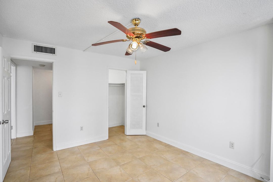 For Sale: $269,000 (2 beds, 2 baths, 1605 Square Feet)