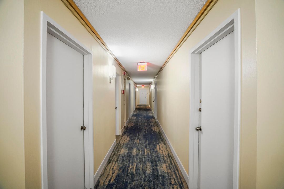 For Sale: $269,000 (2 beds, 2 baths, 1605 Square Feet)