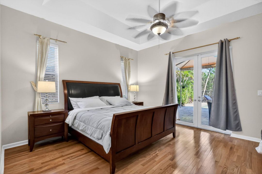 В аренду: $9,500 (4 спален, 3 ванн, 2500 Квадратных фут)