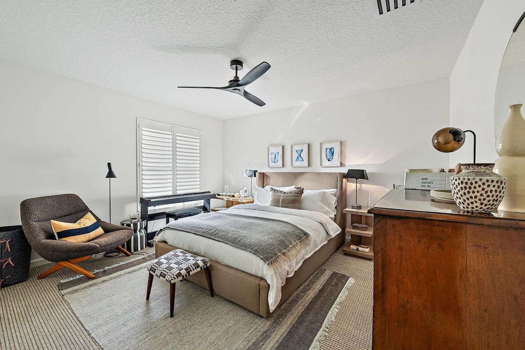 На продажу: $1,500,000 (4 спален, 2 ванн, 2719 Квадратных фут)