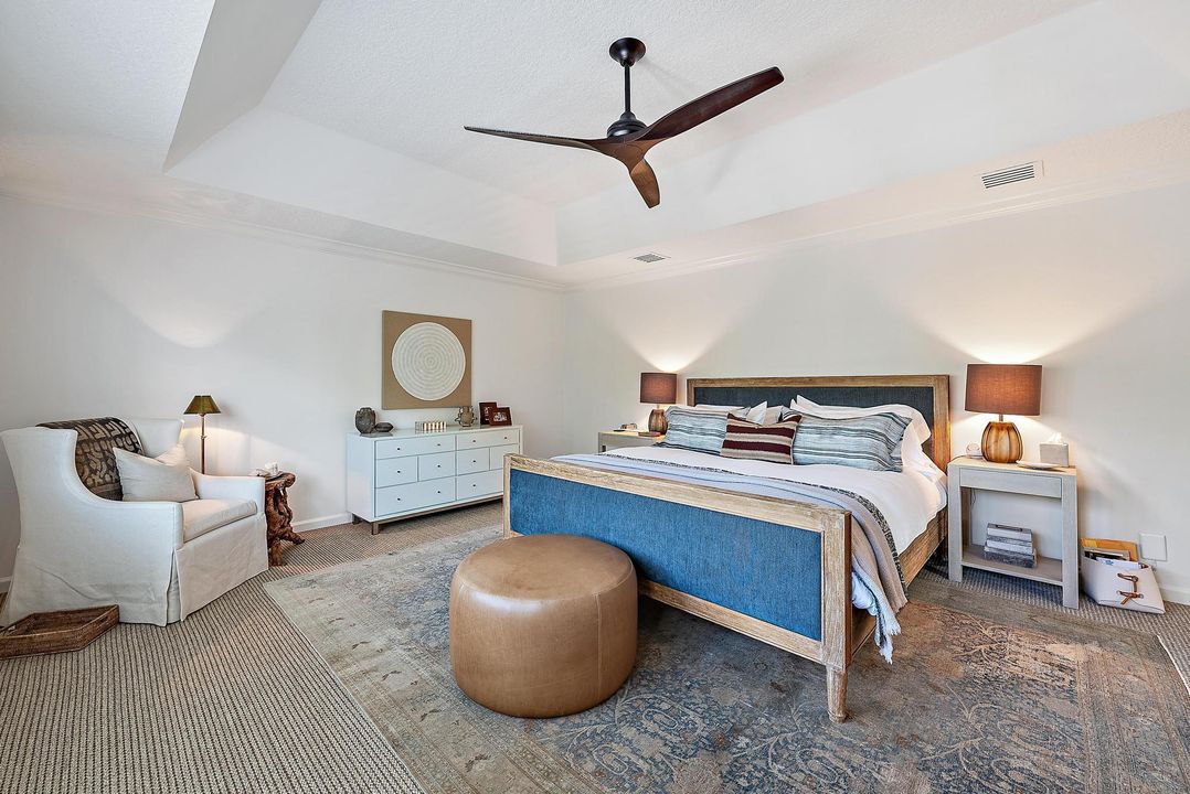 На продажу: $1,500,000 (4 спален, 2 ванн, 2719 Квадратных фут)