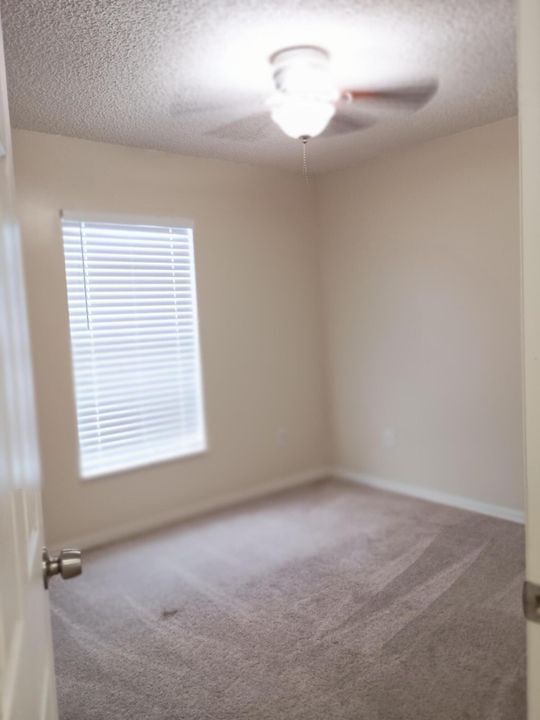 For Rent: $2,880 (4 beds, 2 baths, 2108 Square Feet)