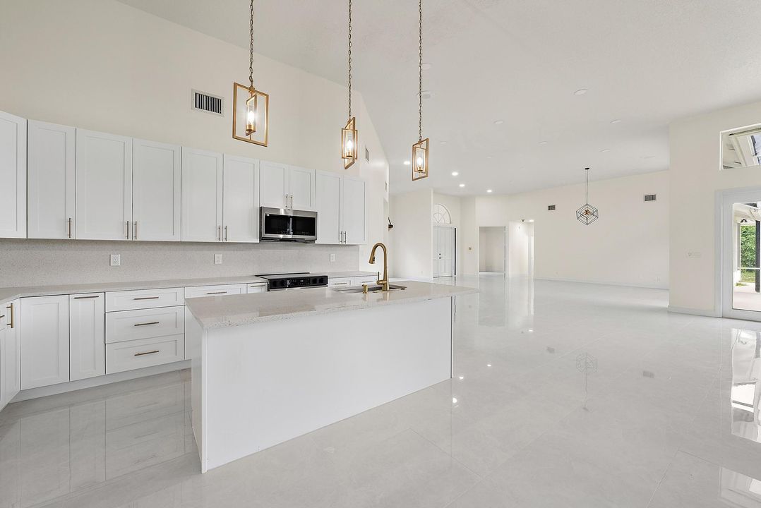 For Sale: $1,500,000 (4 beds, 3 baths, 3169 Square Feet)