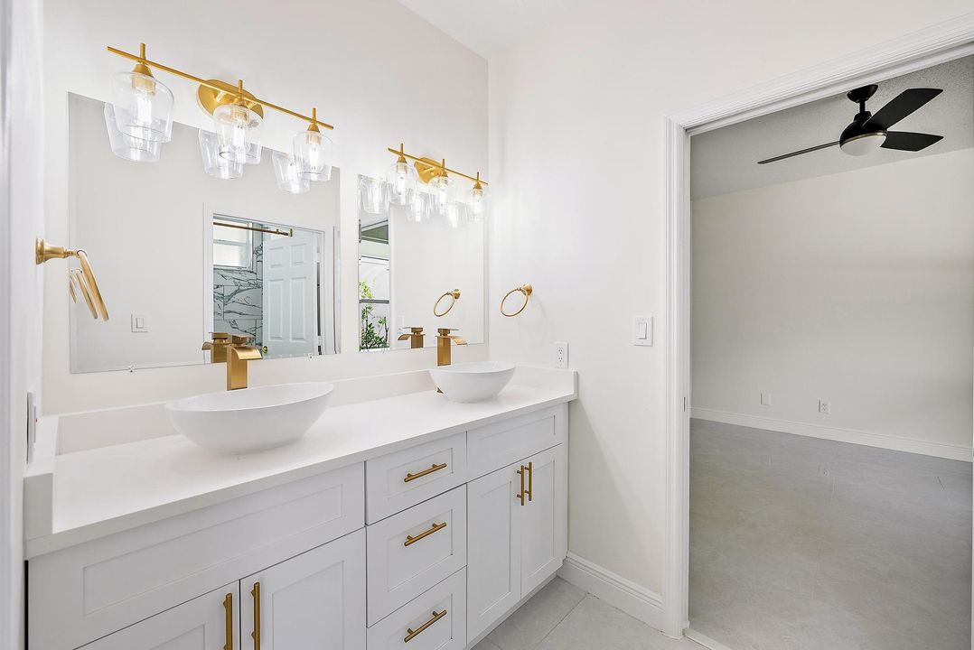 For Sale: $1,500,000 (4 beds, 3 baths, 3169 Square Feet)