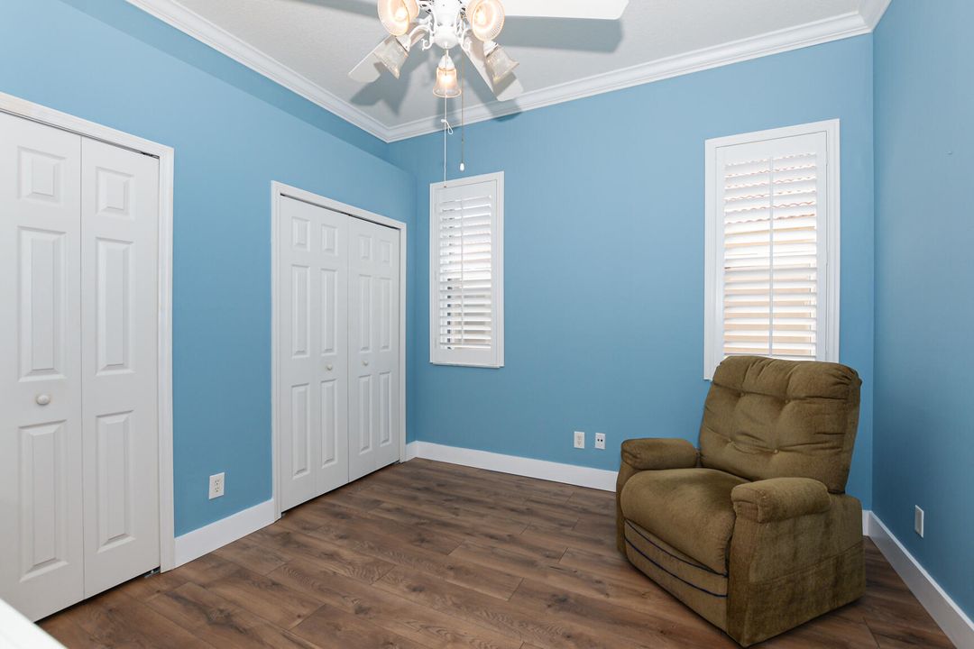 For Sale: $389,000 (3 beds, 2 baths, 2102 Square Feet)