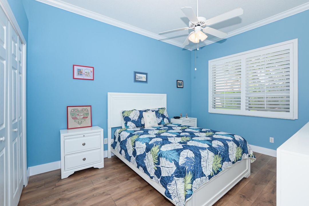 For Sale: $389,000 (3 beds, 2 baths, 2102 Square Feet)