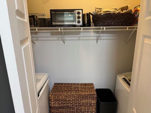 出租: $2,500 (3 贝兹, 2 浴室, 1200 平方英尺)