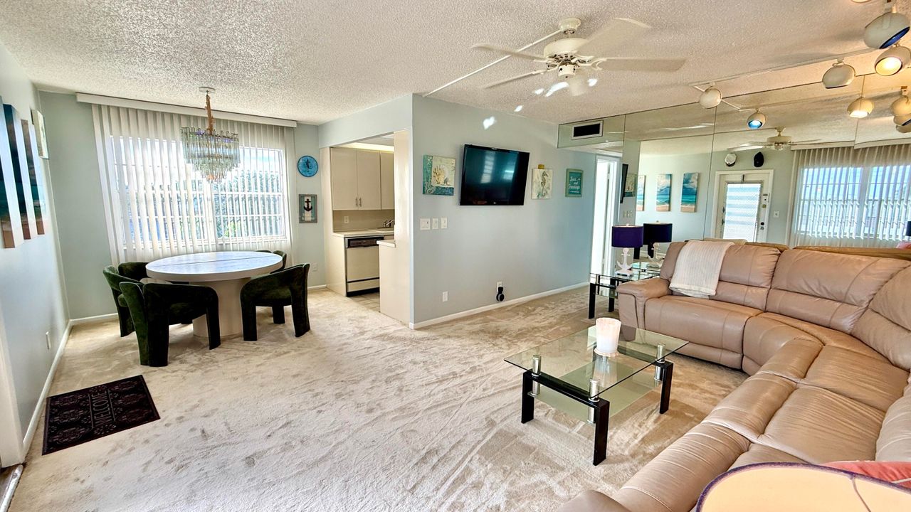 En Venta: $140,000 (2 camas, 1 baños, 860 Pies cuadrados)