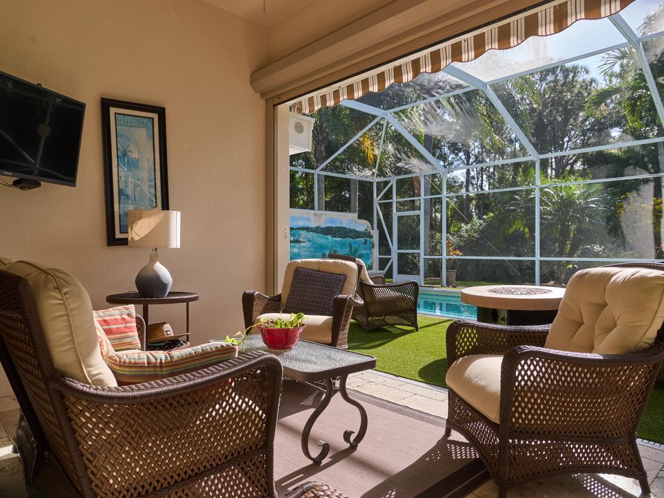 待售: $750,000 (3 贝兹, 2 浴室, 1983 平方英尺)