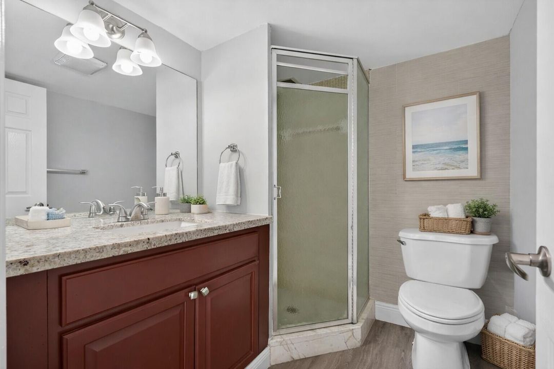 出租: $2,500 (2 贝兹, 2 浴室, 1130 平方英尺)