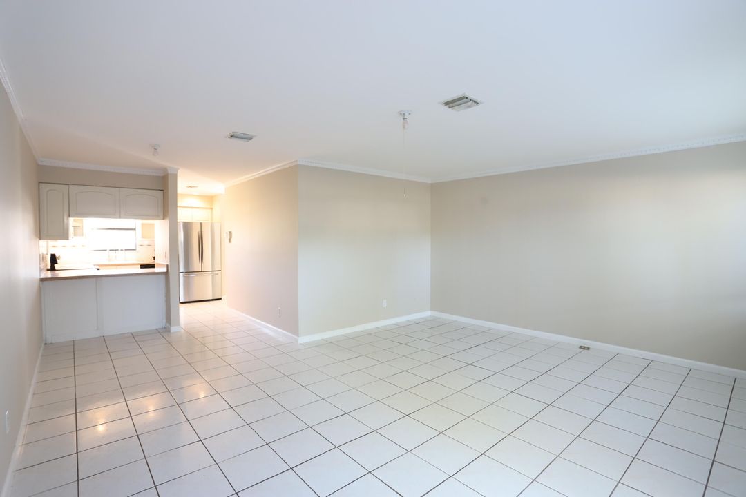 For Rent: $2,150 (3 beds, 2 baths, 1226 Square Feet)
