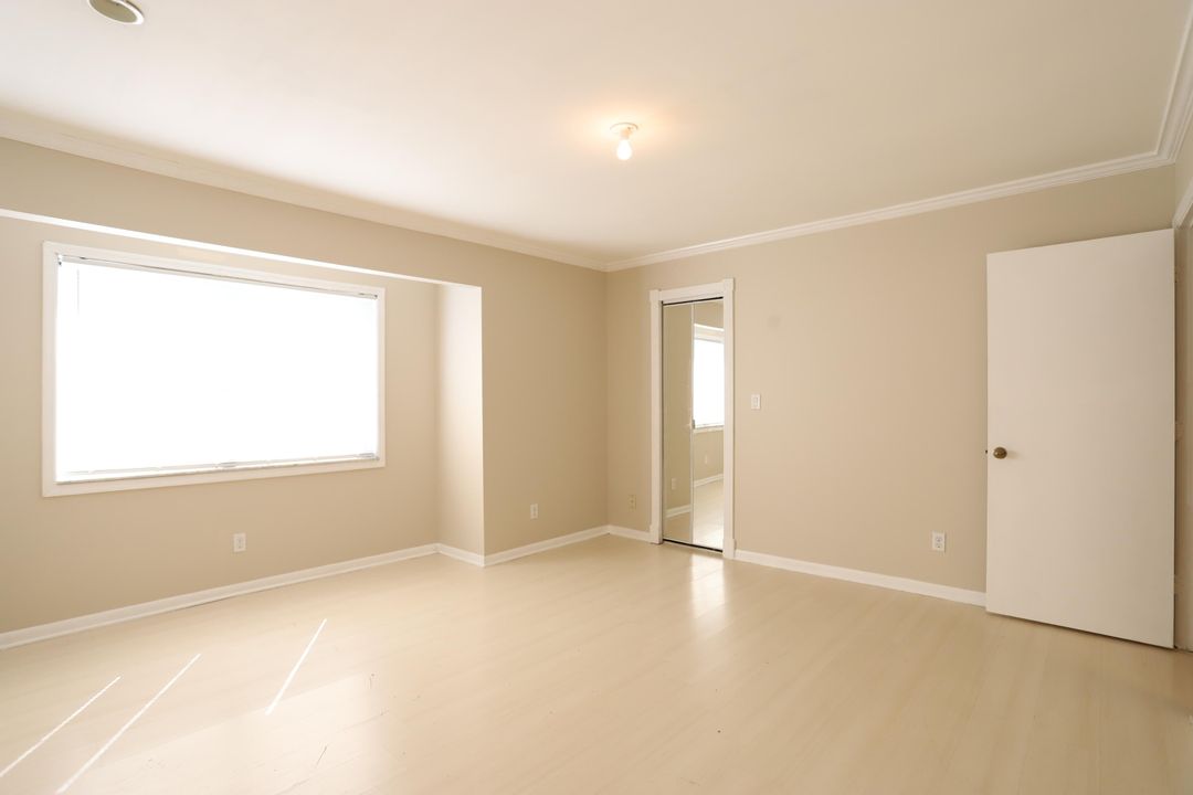 For Rent: $2,150 (3 beds, 2 baths, 1226 Square Feet)