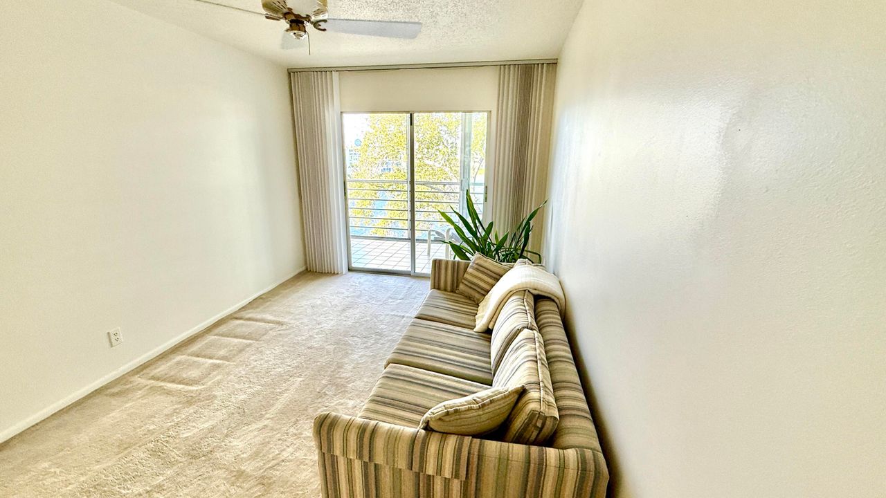 En Venta: $140,000 (2 camas, 1 baños, 860 Pies cuadrados)