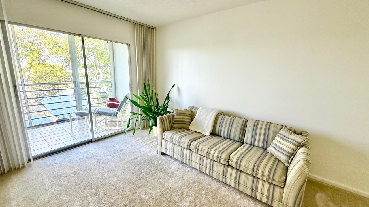 En Venta: $140,000 (2 camas, 1 baños, 860 Pies cuadrados)