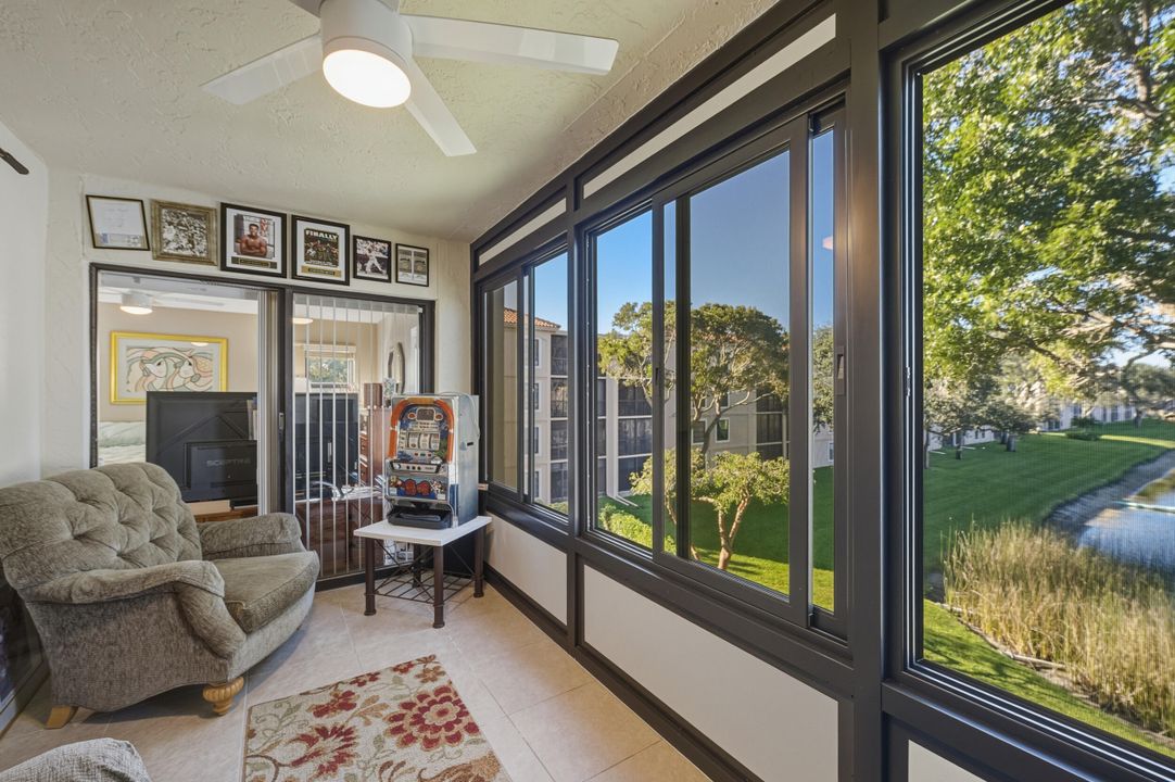 For Sale: $389,900 (2 beds, 2 baths, 1460 Square Feet)