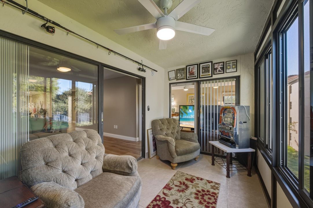 For Sale: $389,900 (2 beds, 2 baths, 1460 Square Feet)