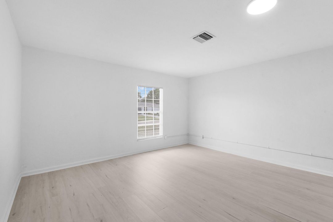 待售: $340,000 (3 贝兹, 2 浴室, 1249 平方英尺)