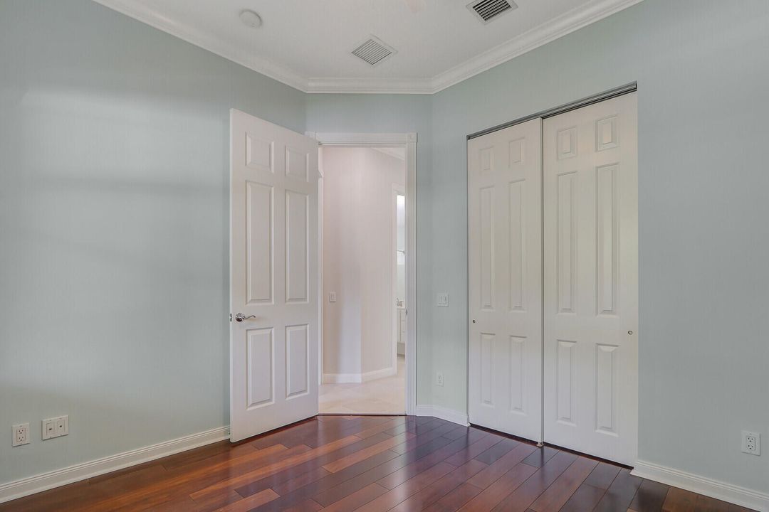 На продажу: $899,000 (3 спален, 2 ванн, 1777 Квадратных фут)