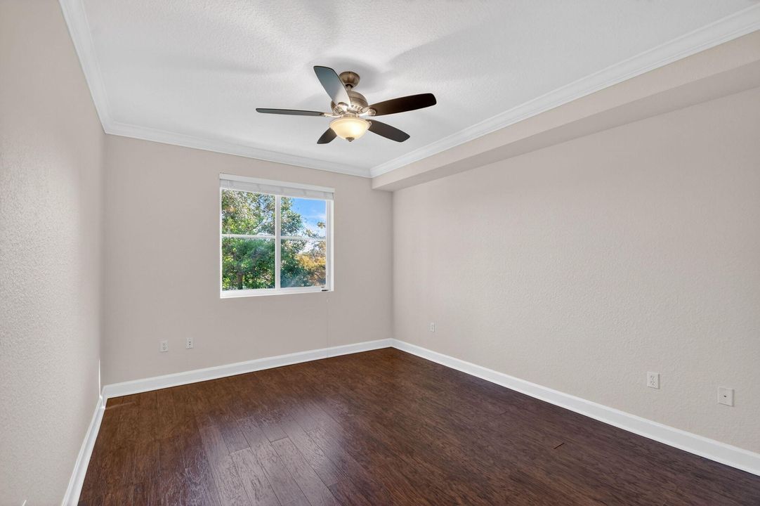 For Rent: $2,500 (2 beds, 2 baths, 1137 Square Feet)