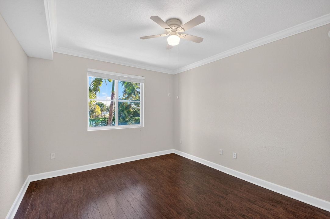 For Rent: $2,500 (2 beds, 2 baths, 1137 Square Feet)