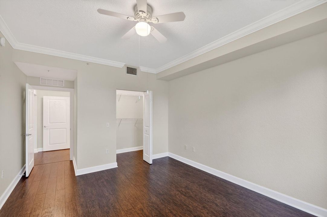 For Rent: $2,500 (2 beds, 2 baths, 1137 Square Feet)