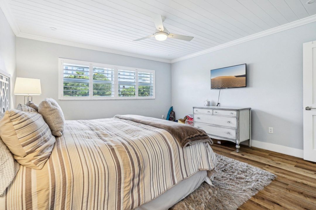 待售: $574,900 (2 贝兹, 2 浴室, 1008 平方英尺)