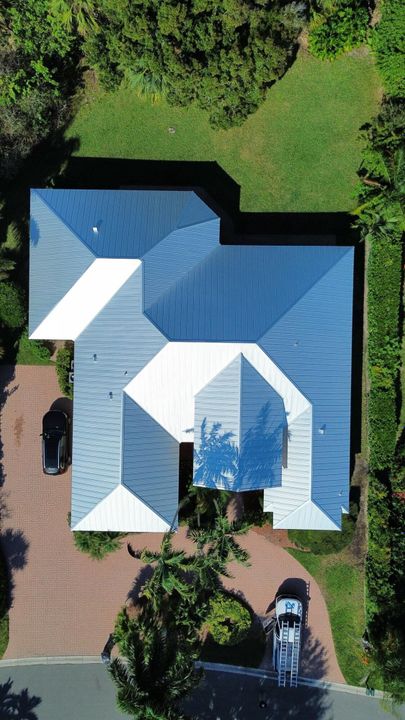 For Sale: $1,090,000 (5 beds, 3 baths, 3219 Square Feet)