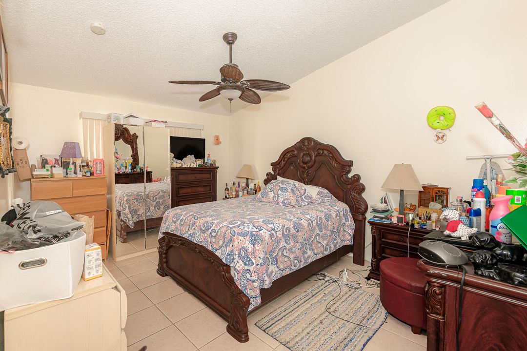 For Sale: $400,000 (4 beds, 2 baths, 1348 Square Feet)