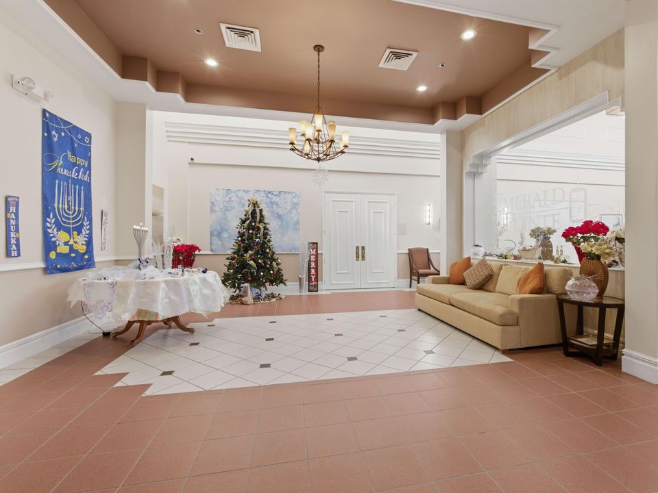 На продажу: $275,000 (3 спален, 2 ванн, 1575 Квадратных фут)