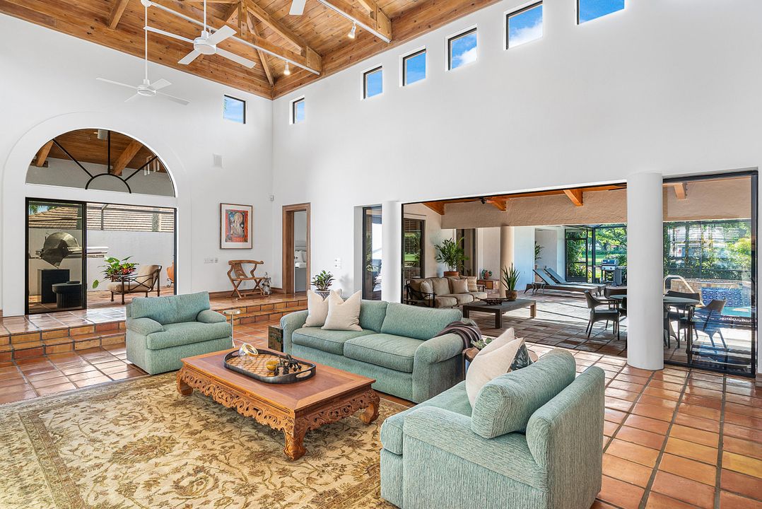 На продажу: $1,995,000 (4 спален, 4 ванн, 4023 Квадратных фут)